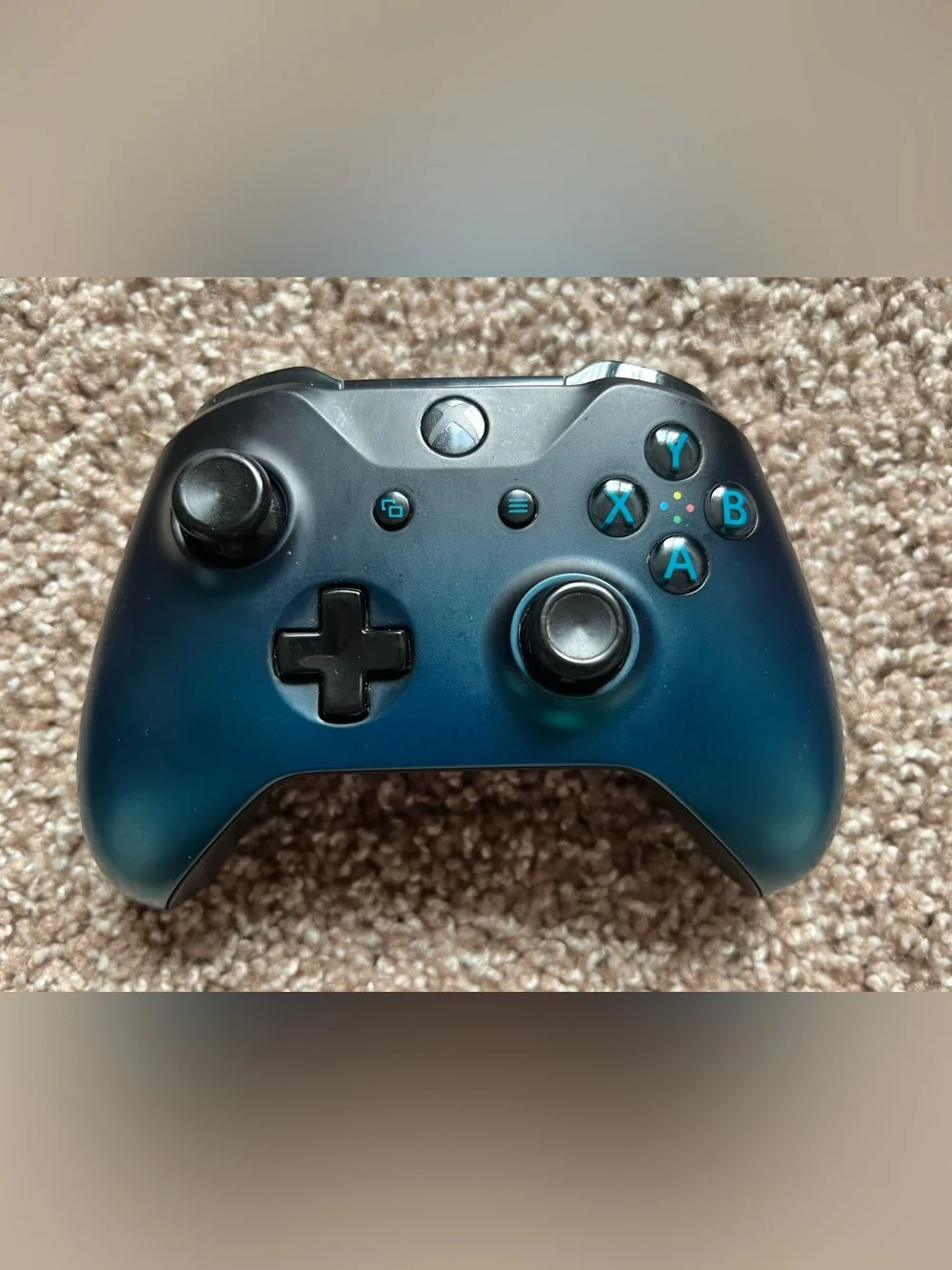 *FOR PARTS* *DAMAGED* Lot of 2 Xbox One Controllers Ocean Shadow Midnight Forces